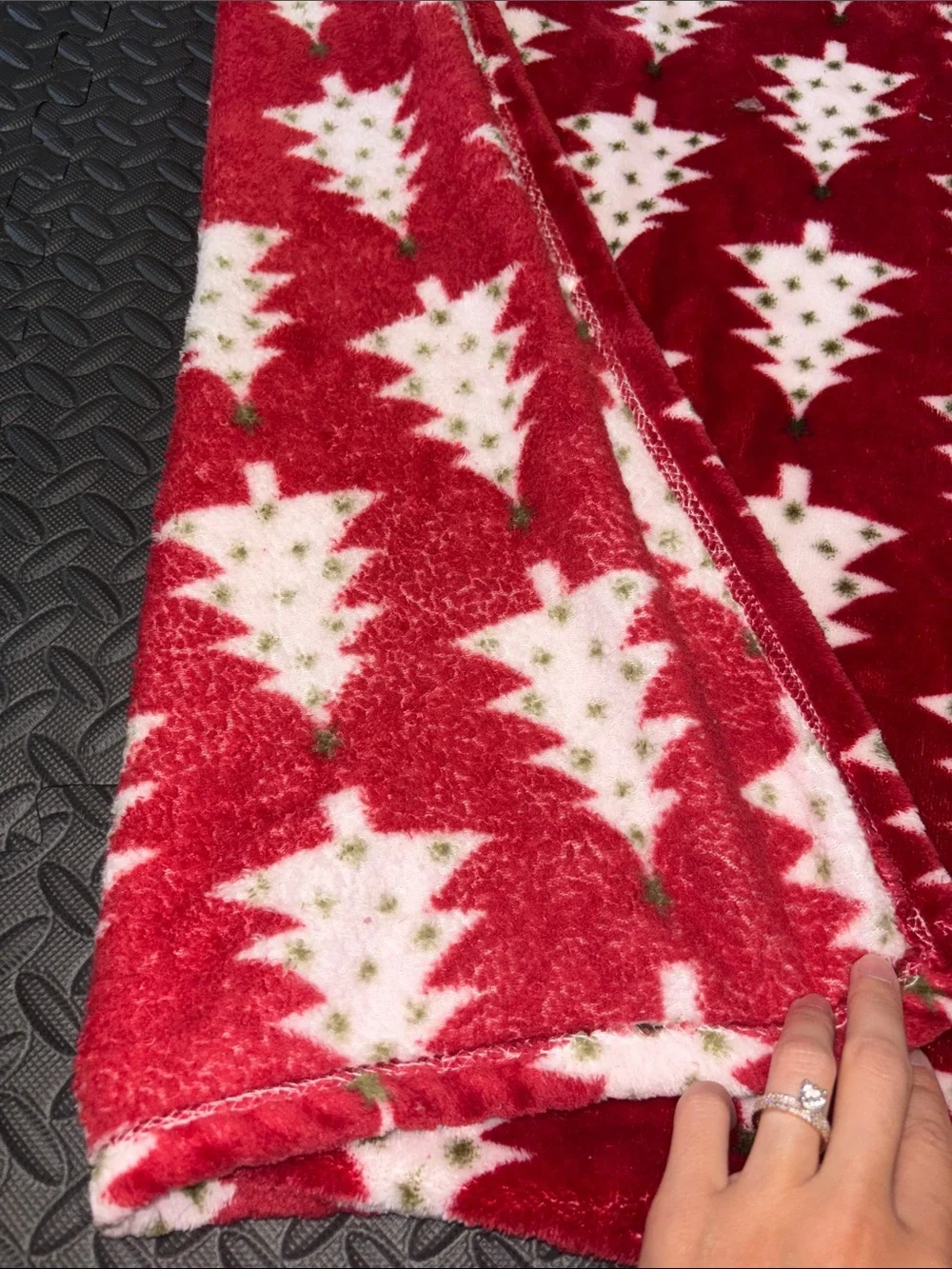Christmas blanket bundle! Festive Red Holiday Throw Blanket